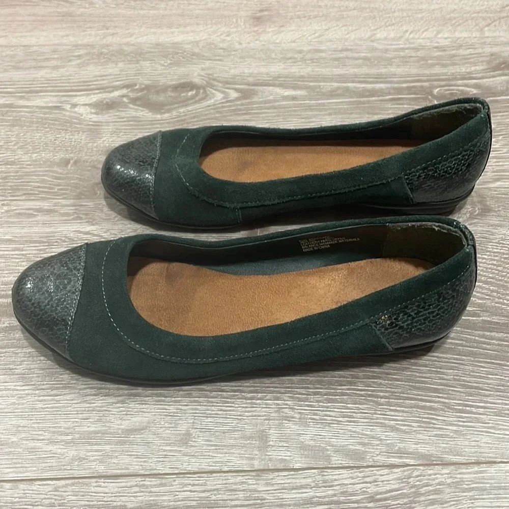 G.H. BASS & CO Cara Green Leather Suede Reptile Ballet Flat 8.5